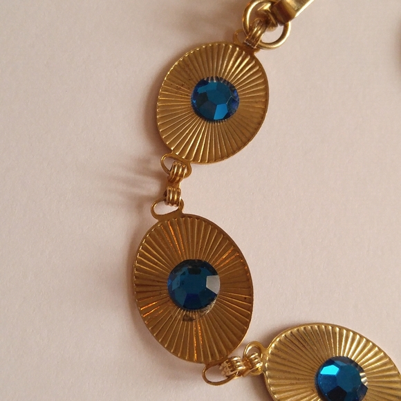 Relisted - Vintage blue and gold tone linked ovals bracelet rhinestones - Picture 7 of 10